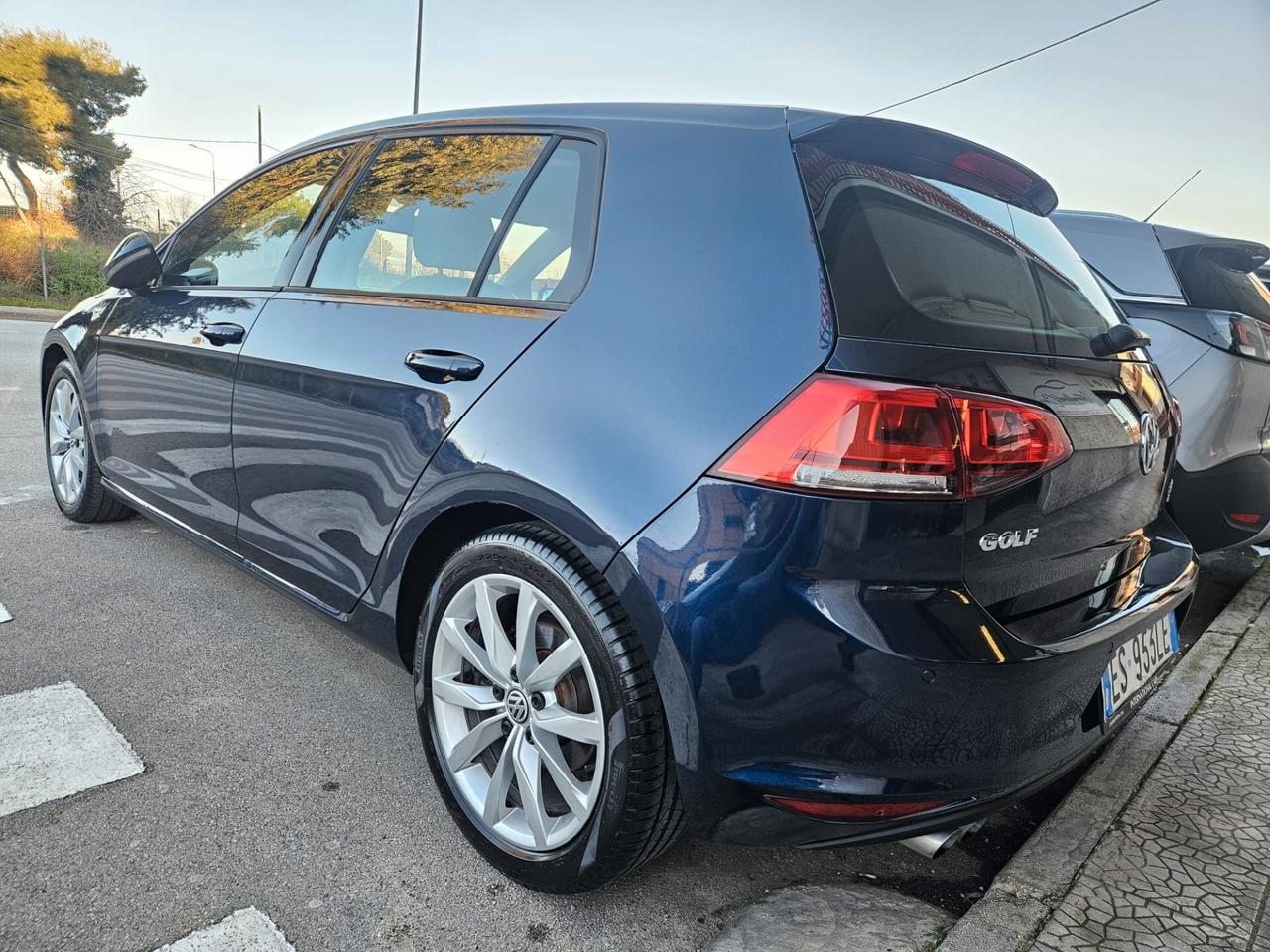 Volkswagen Golf 2.0Tdi 150cv autom. Highline pelle tot
