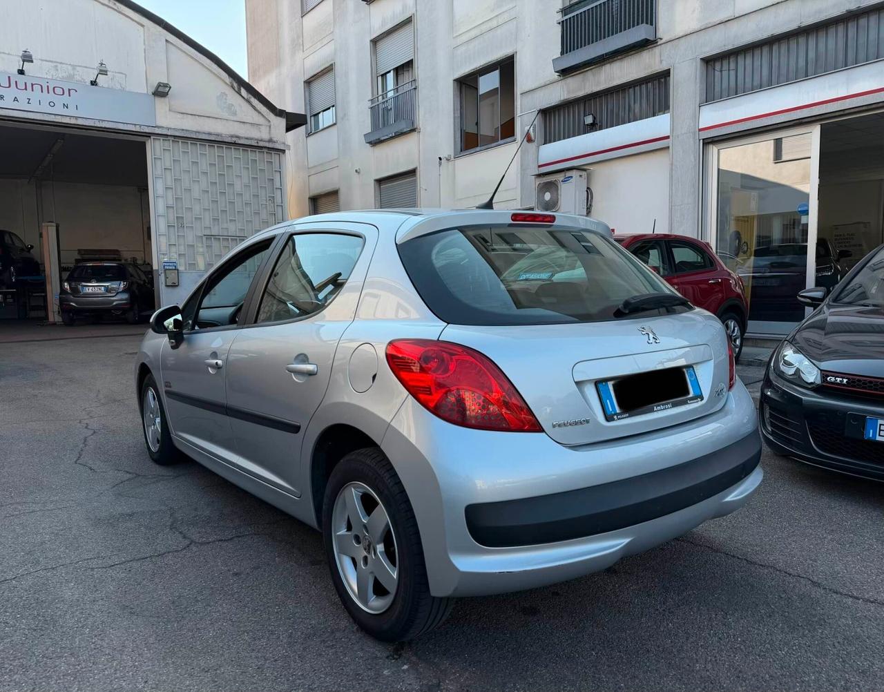 Peugeot 207 1.4 VTi 95CV 5p. NEOPATENTATI