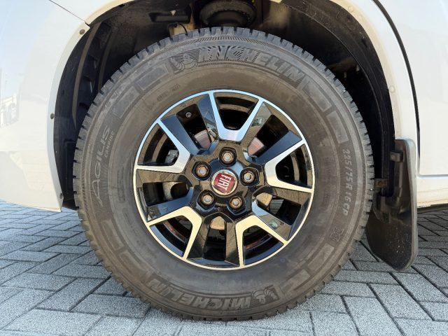 WINGAMM BROWNIE 5.8 GL Black Edition 160 cv