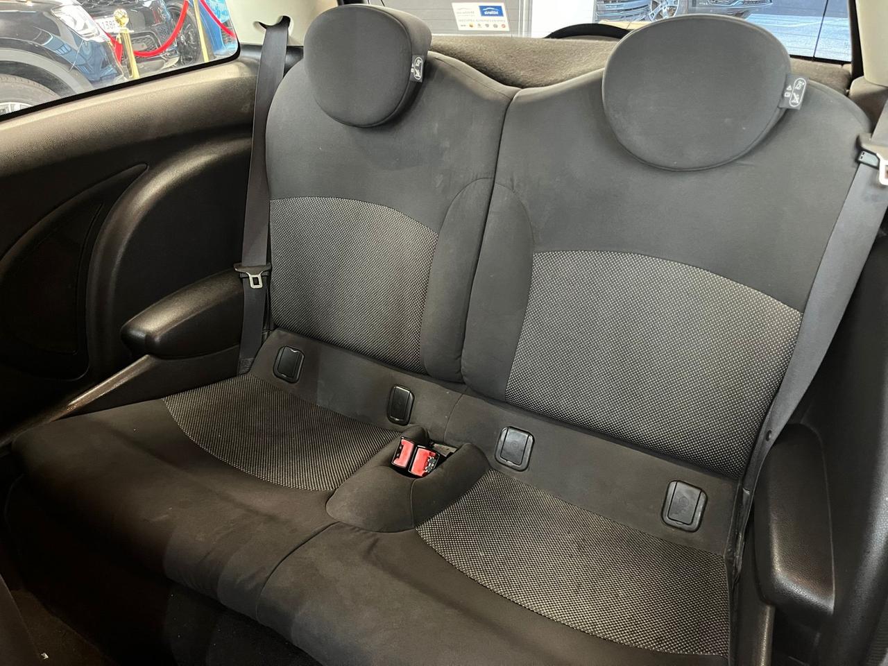 Mini 1.6 16V Cooper D OK NEOPATENTATI