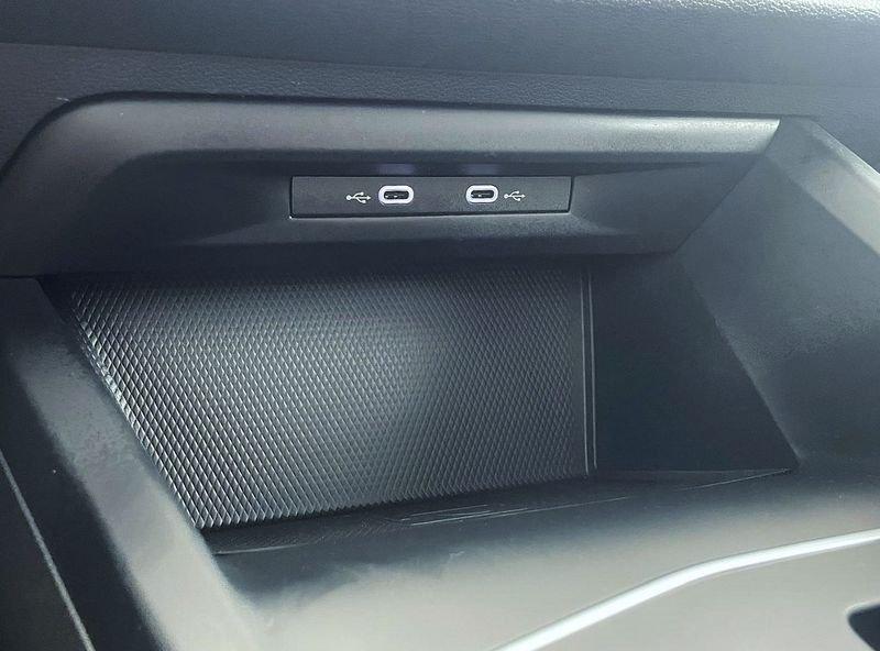 Volkswagen Golf 1.0 eTSI EVO DSG Life