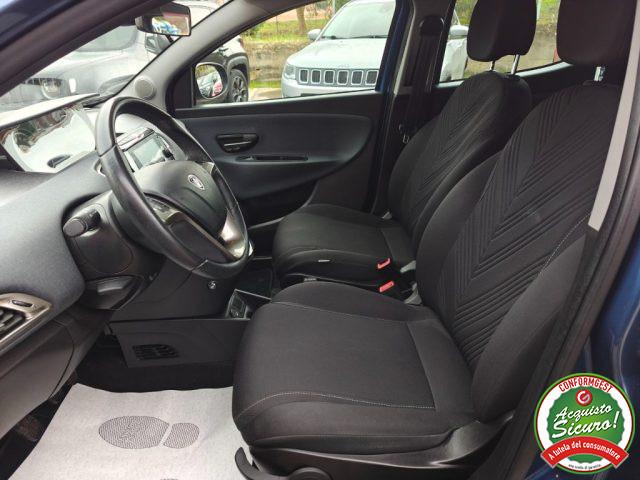 LANCIA Ypsilon 1.0 FireFly 5 porte S&S Hybrid Ecochic Gold