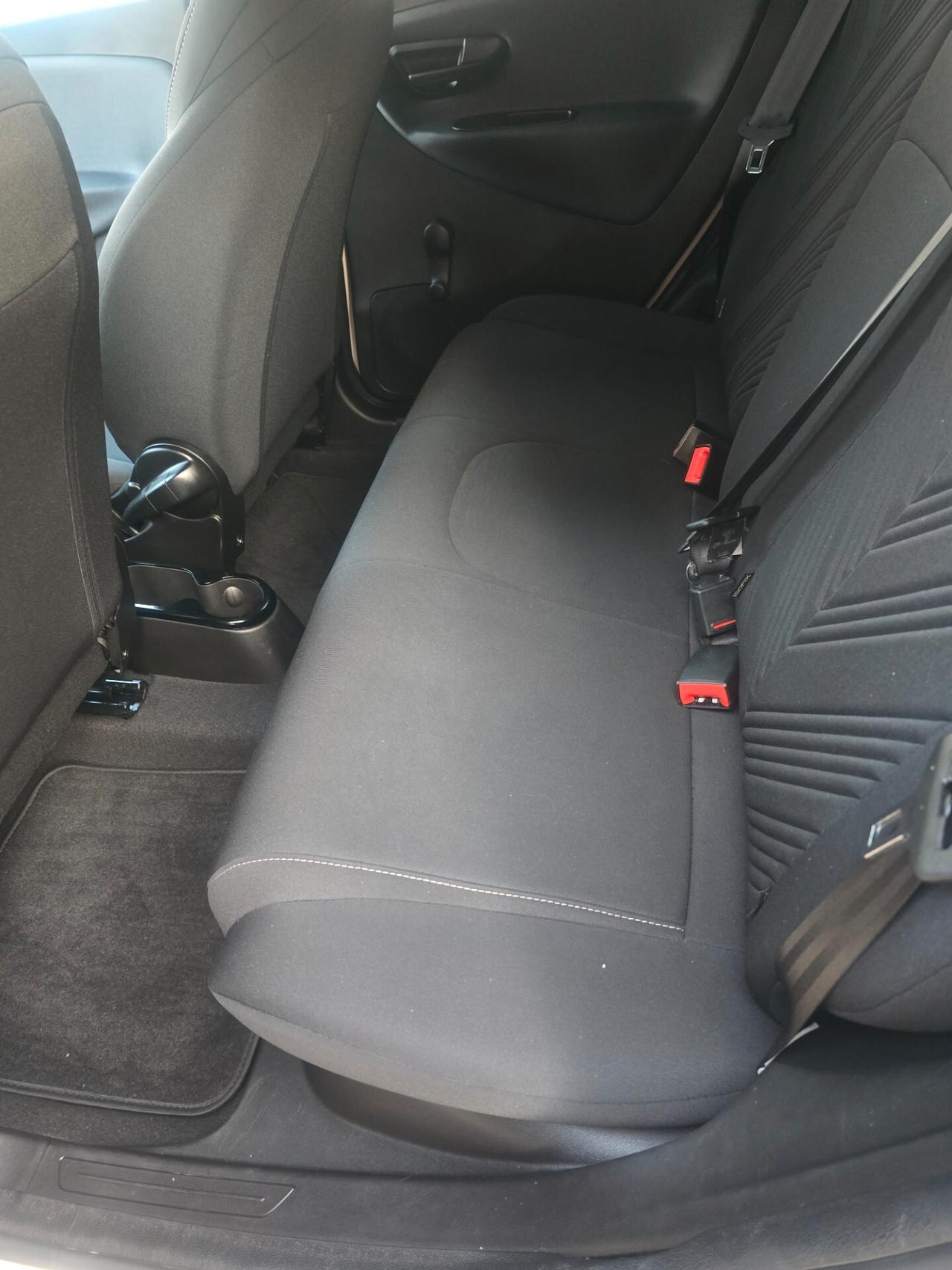 Lancia Ypsilon 1.2 69 CV 5 porte GPL Gold Plus