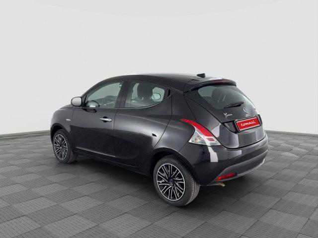 LANCIA Ypsilon Ypsilon 1.0 FireFly 5 porte S&S Hybrid Silver