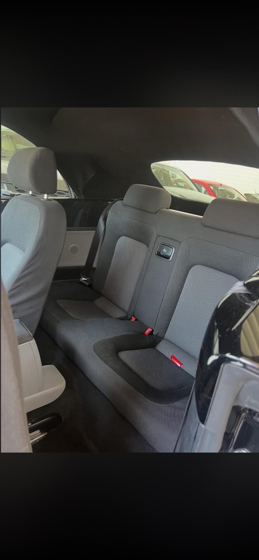 Volkswagen Maggiolino Cabrio 2.0 TDI Design BlueMotion Technology