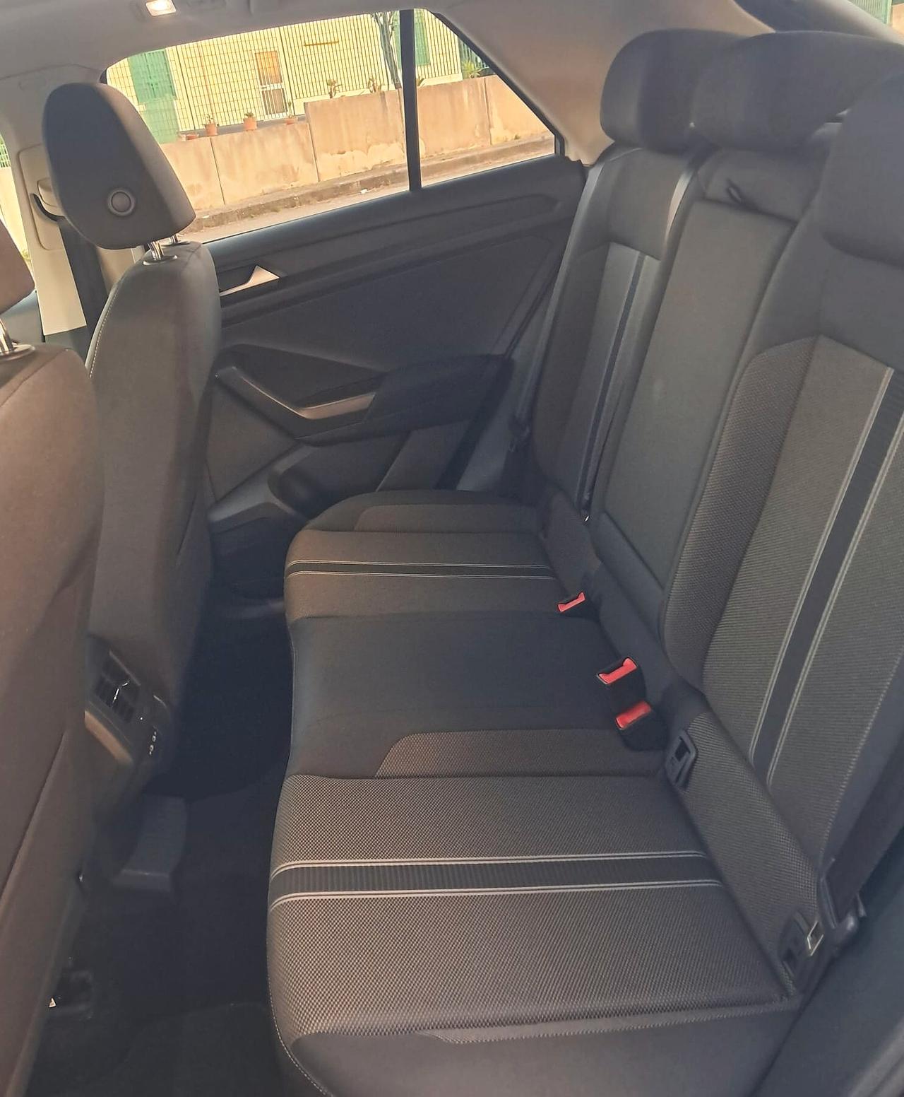 Volkswagen T-Roc 2.0 TDI SCR 150 CV DSG Advanced BlueMotion Technology (IVA Esp)