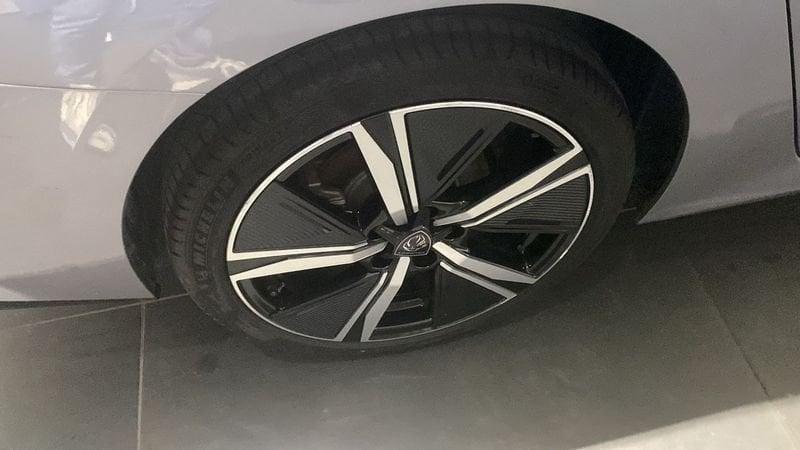 Peugeot 308 PureTech Turbo 130 S&S EAT8 SW GT