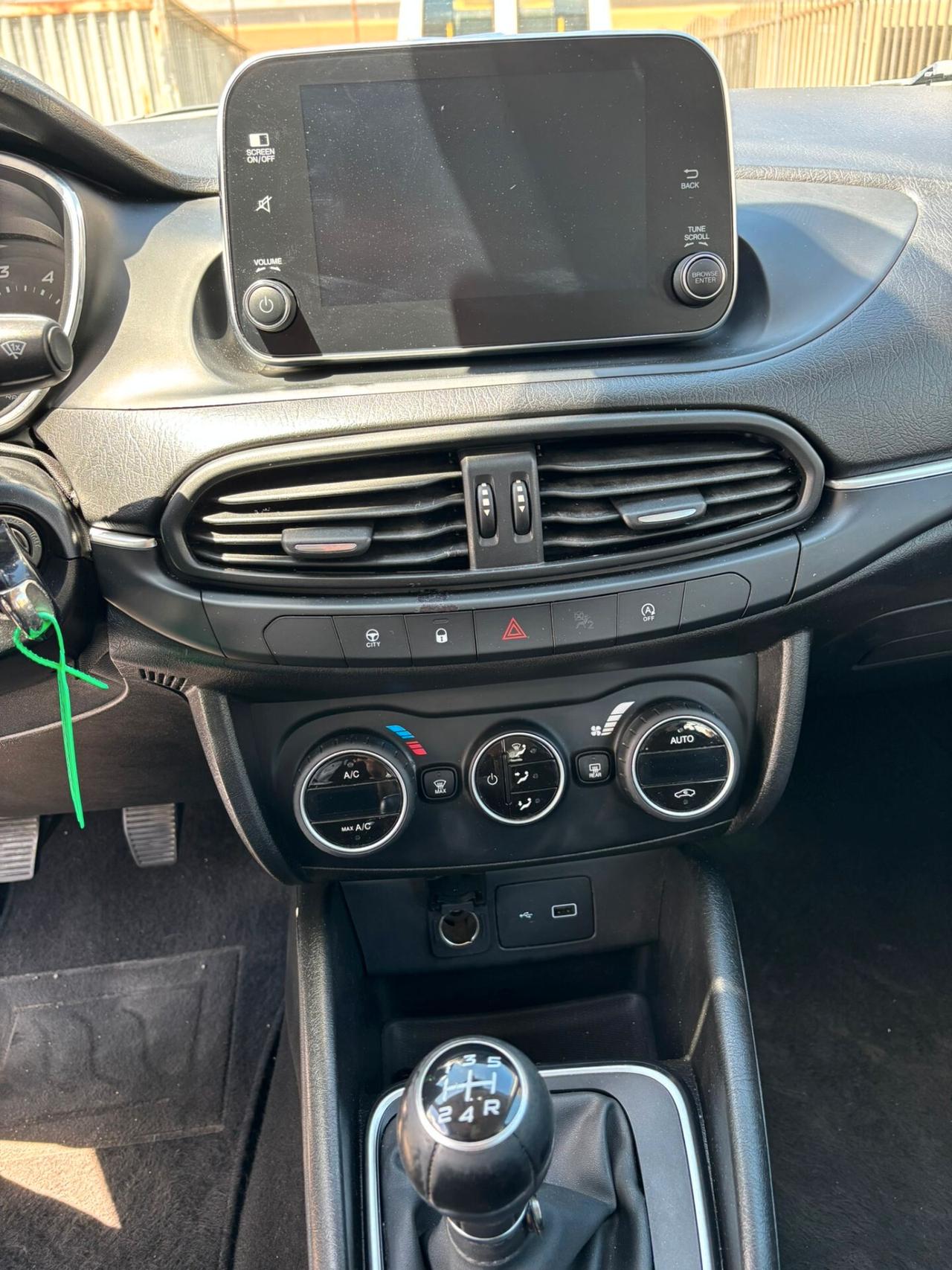 Fiat Tipo 1.3 Mjt S&S 5 porte Sport