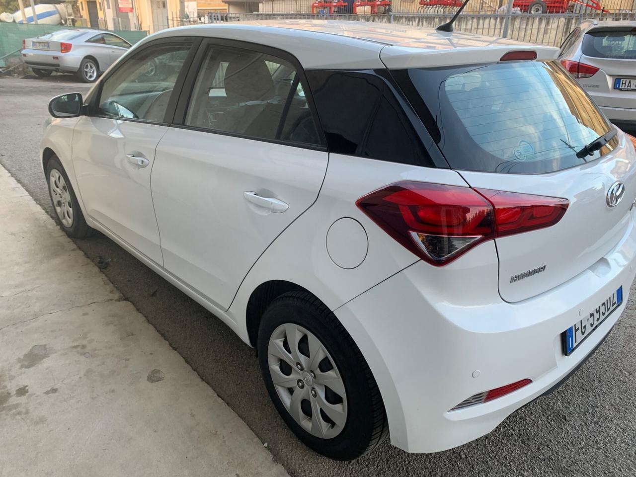 Hyundai i20 1.1 CRDi 12V 5 porte Comfort