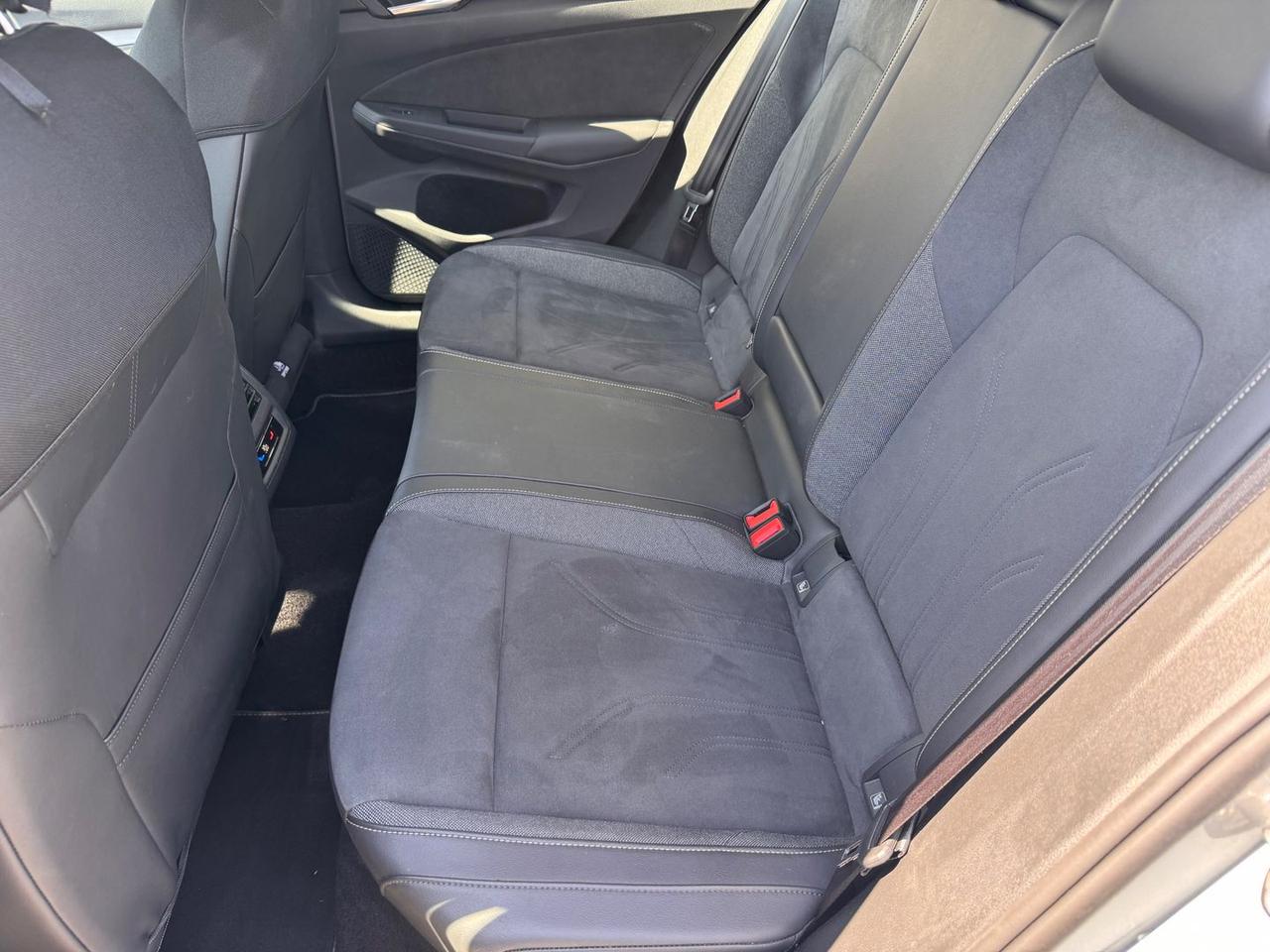 Volkswagen Golf Style 2.0 TDI #11233