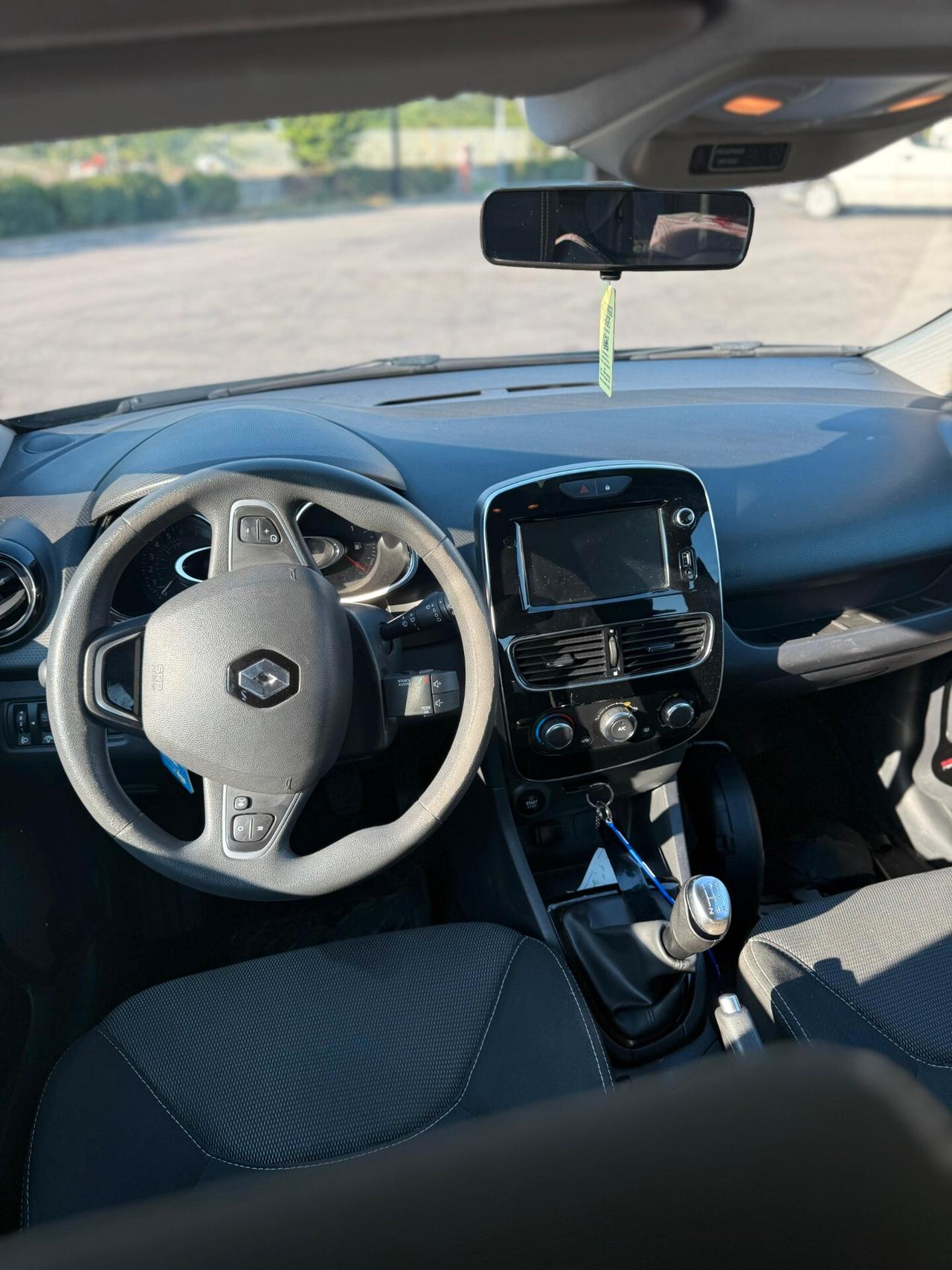 Renault Clio 2020 75 CV Moschino Life come nuova