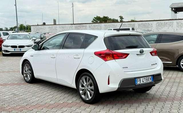 Toyota Auris 5p 1.8h Lounge NEOPATENTATI