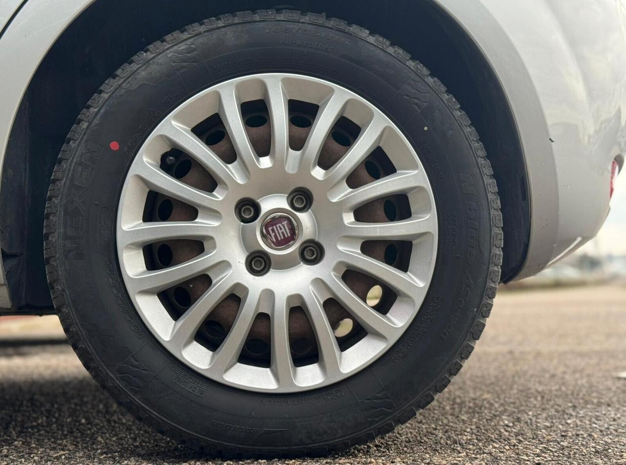 Fiat Punto 1.3 MJT II 75 CV 5 porte Street