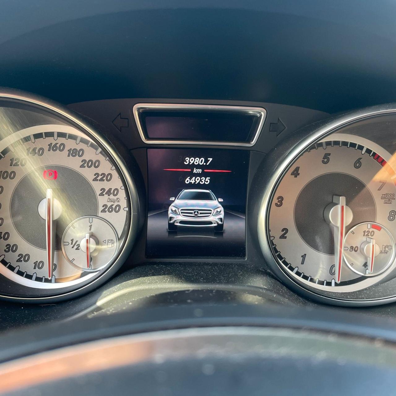 Mercedes-benz GLA 200 Executive