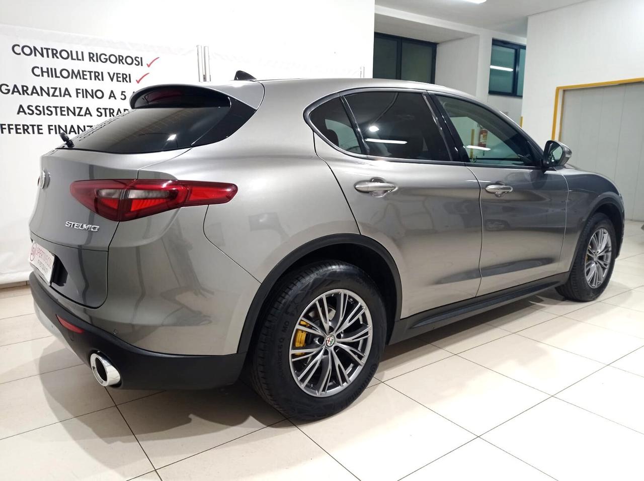 Alfa Romeo Stelvio 2.2 Turbodiesel 210 CV AT8 Q4 Executive