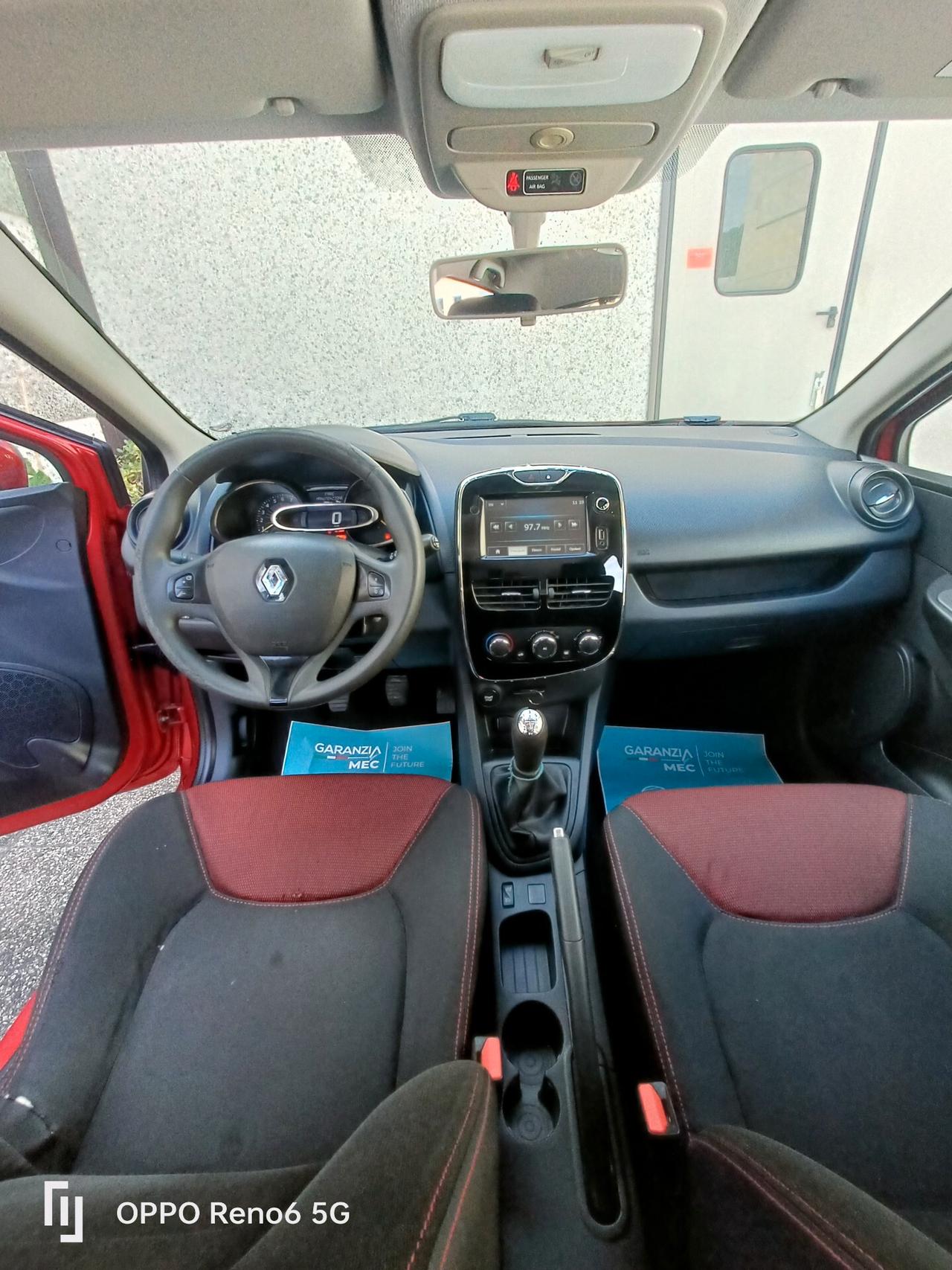 Renault Clio 1.2 75CV 5 porte Costume National