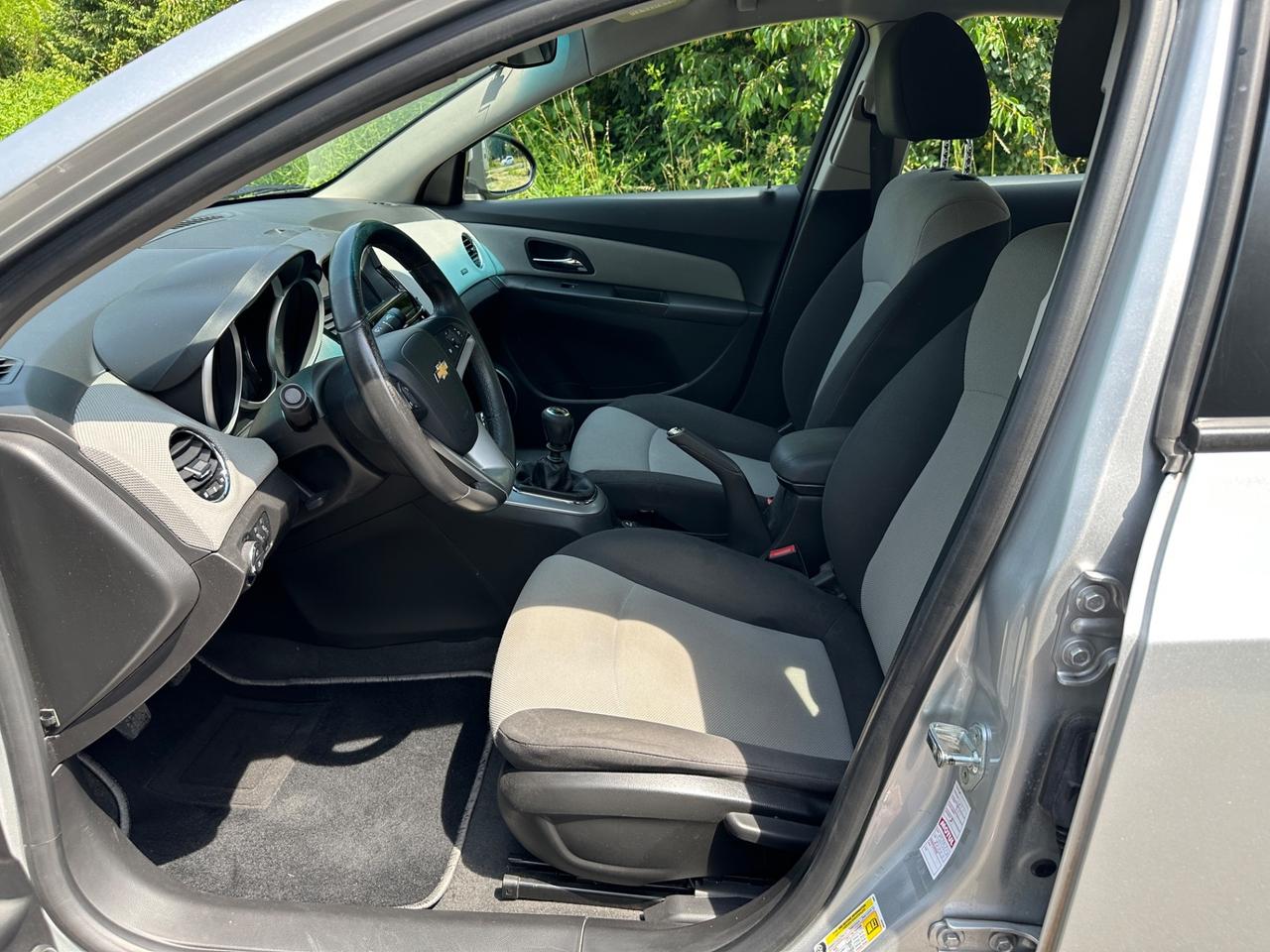 Chevrolet Cruze 1.6 5 porte LS - 2011