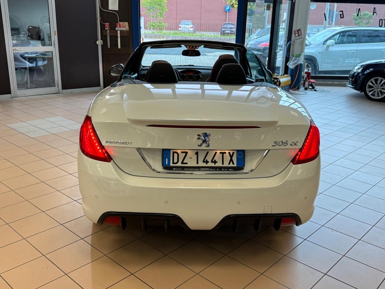 Peugeot 308 CABRIO 1.6 THP 156CV aut. CC Féline