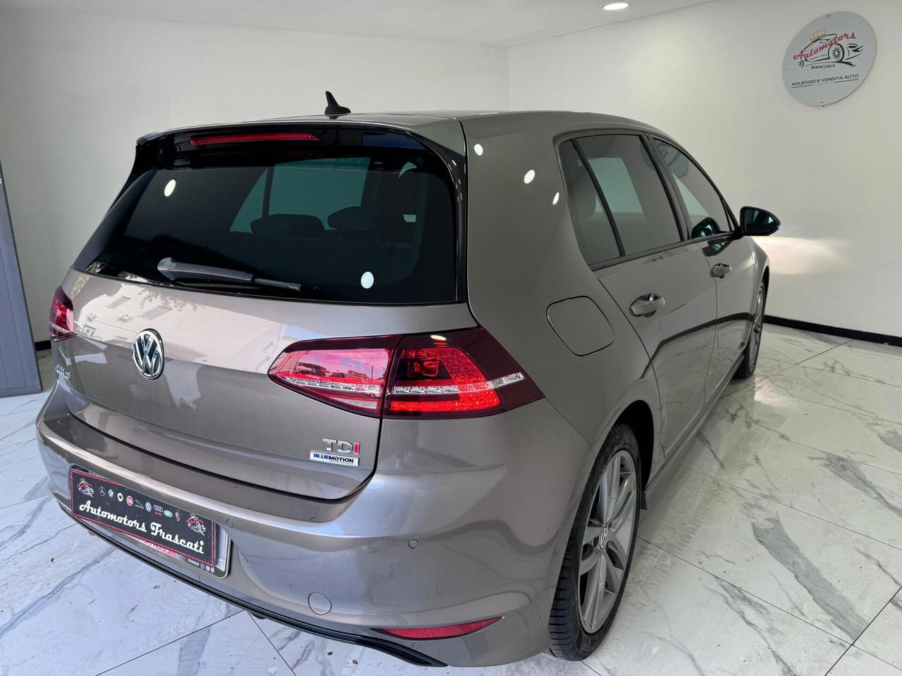Volkswagen Golf 1.6 TDI 110 CV 5p. Sport-R LINE-E6