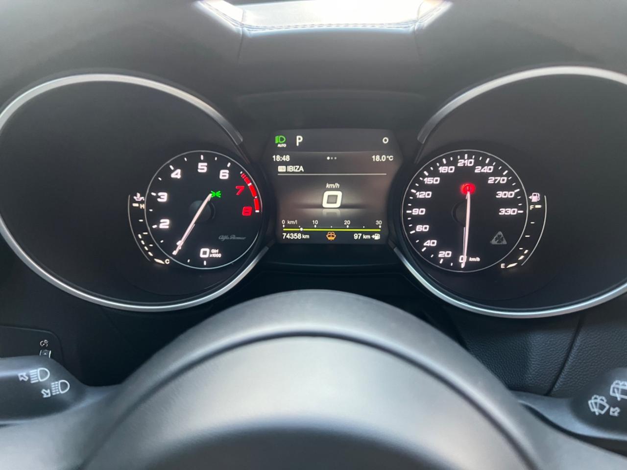 Alfa Romeo Stelvio 2.9 Bi-Turbo V6 510 CV AT8 Quadrifoglio