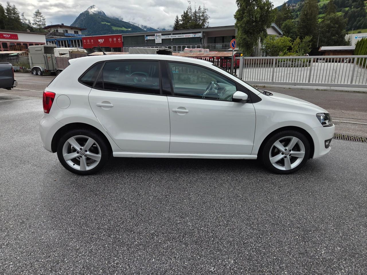 Volkswagen Polo 1.6 TDI 90CV DPF 5 porte neopatentati
