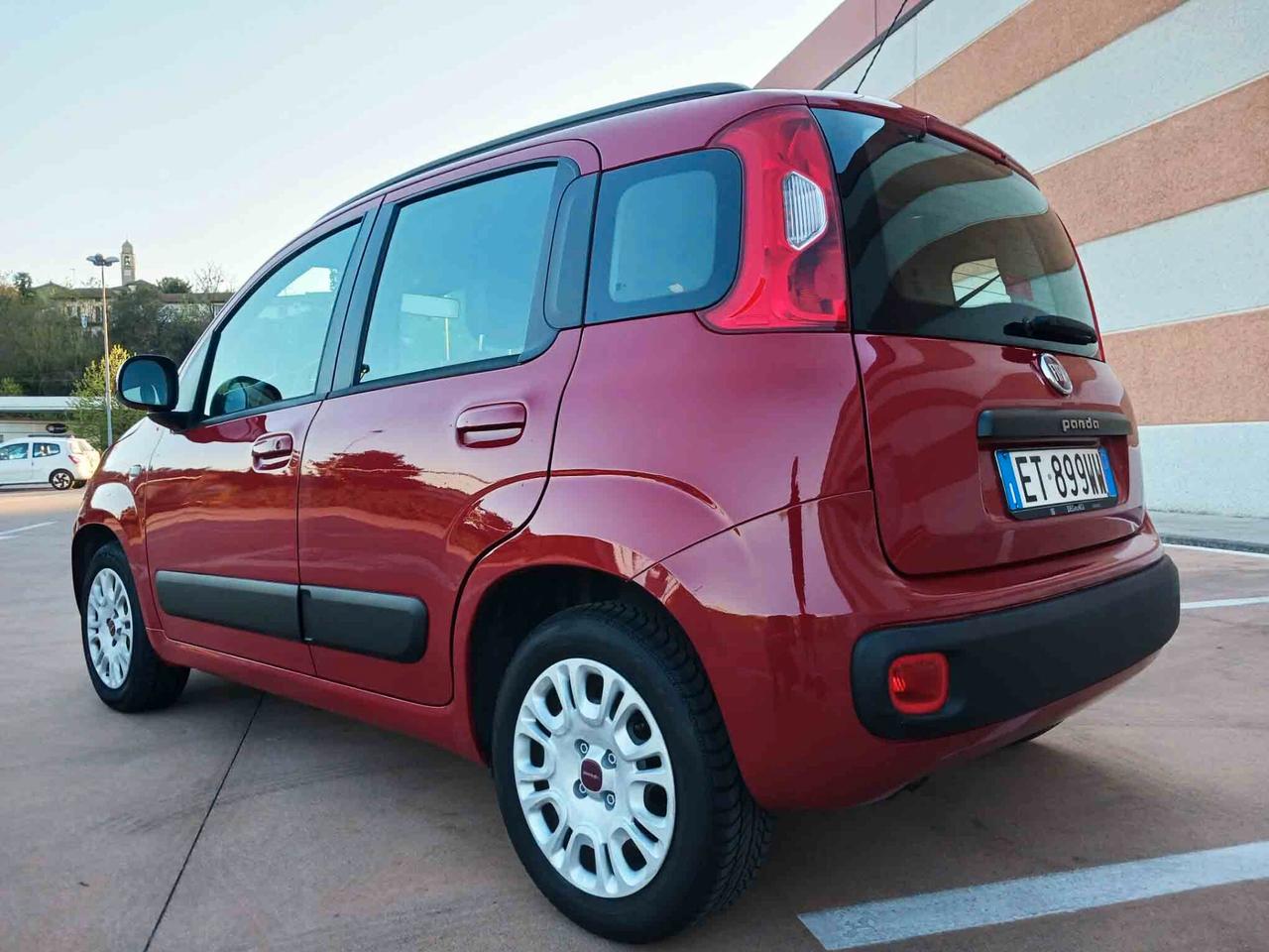 Fiat Panda 1.2 Lounge - PERFETTA