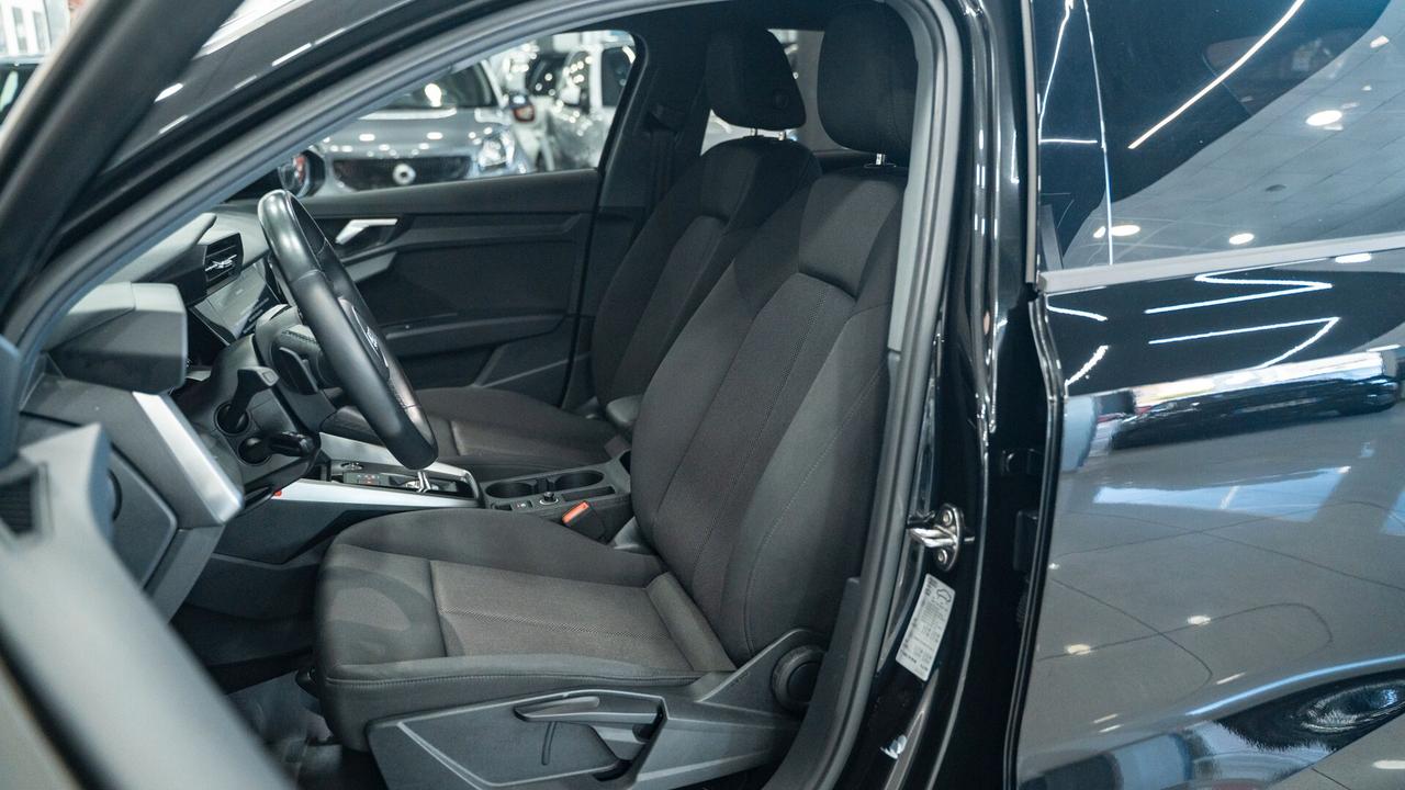 Audi A3 SPB 30 TDI S TRONIC SPORT BLACK EDITION NAVI FULL OPTIONAL