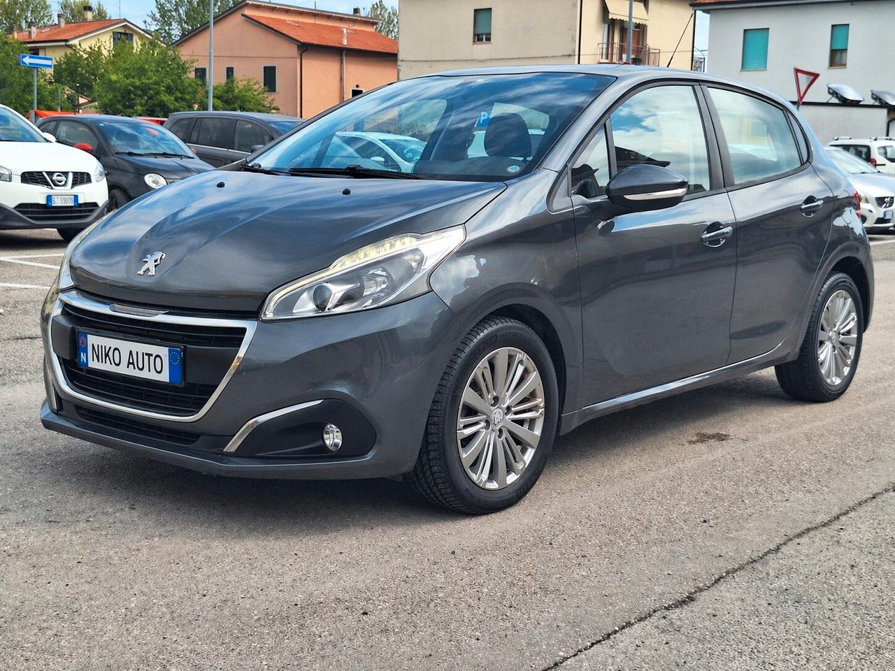 Peugeot 208 1.6 -2016 BlueHDi 100 5 porte Allure 75CV UNICOPRO NEOPAT GARANZIA CARPLAY NAVI