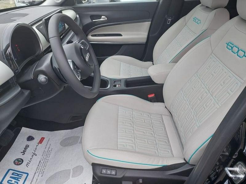 FIAT 600 600 Hybrid 100 CV DCT MHEV La Prima