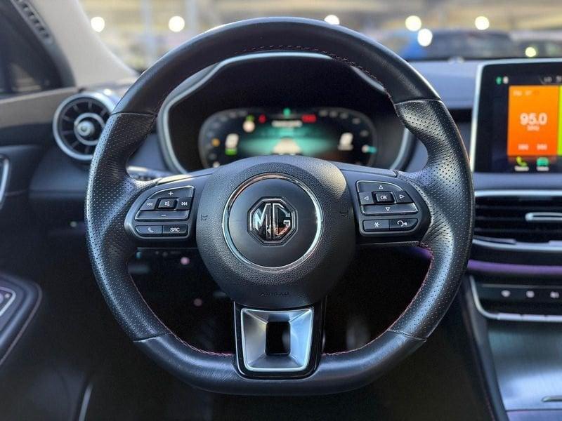 MG EHS Plug-in Hybrid Luxury