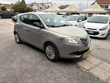 Lancia Ypsilon 1.2 69 CV 5 porte GPL Ecochic Platinum