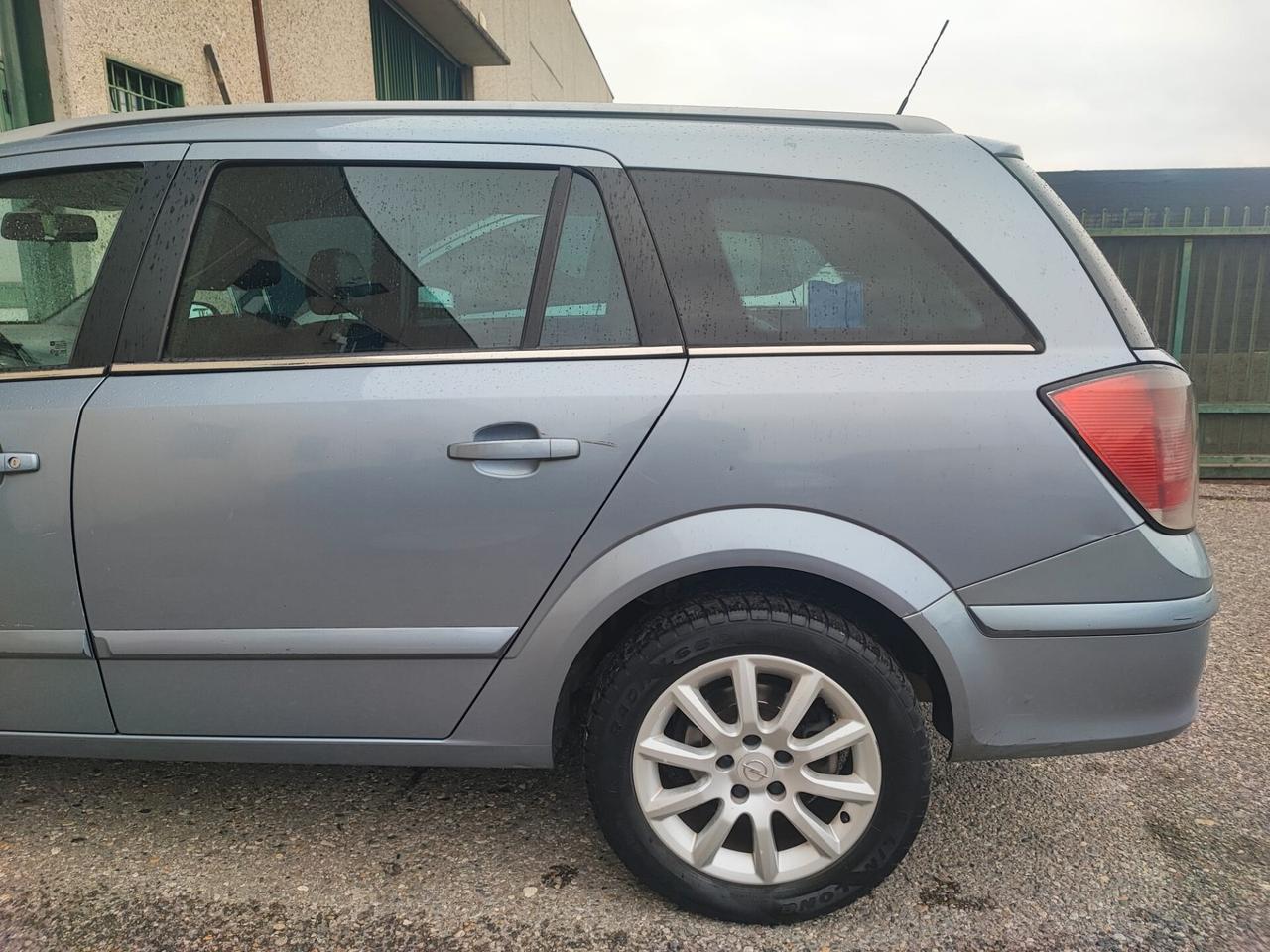 Opel Astra 1.7 CDTI 101CV Station Wagon Cosmo