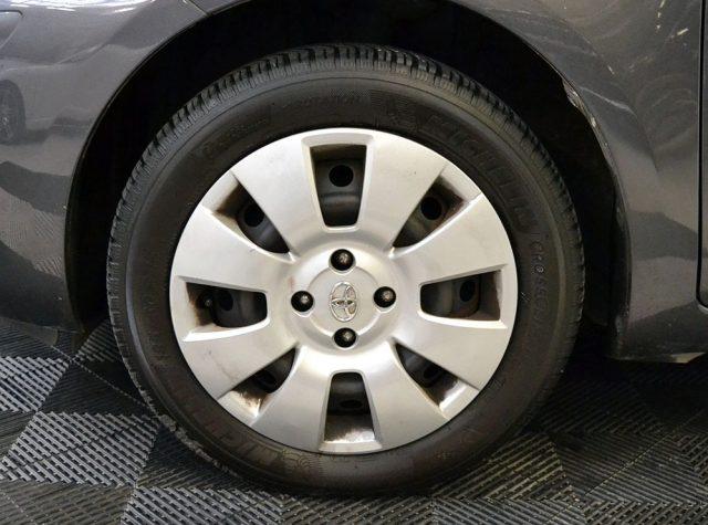 TOYOTA Yaris 1.0 5 porte Ok Neopatentati Unico Proprietario