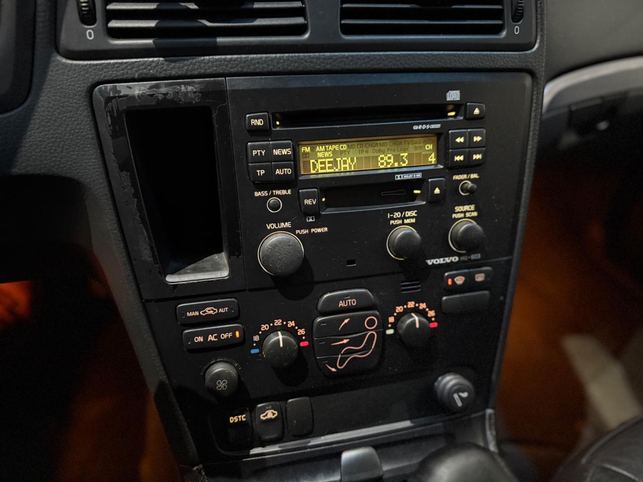 Volvo XC70 2.4 D5 AWD (163cv/120kw)