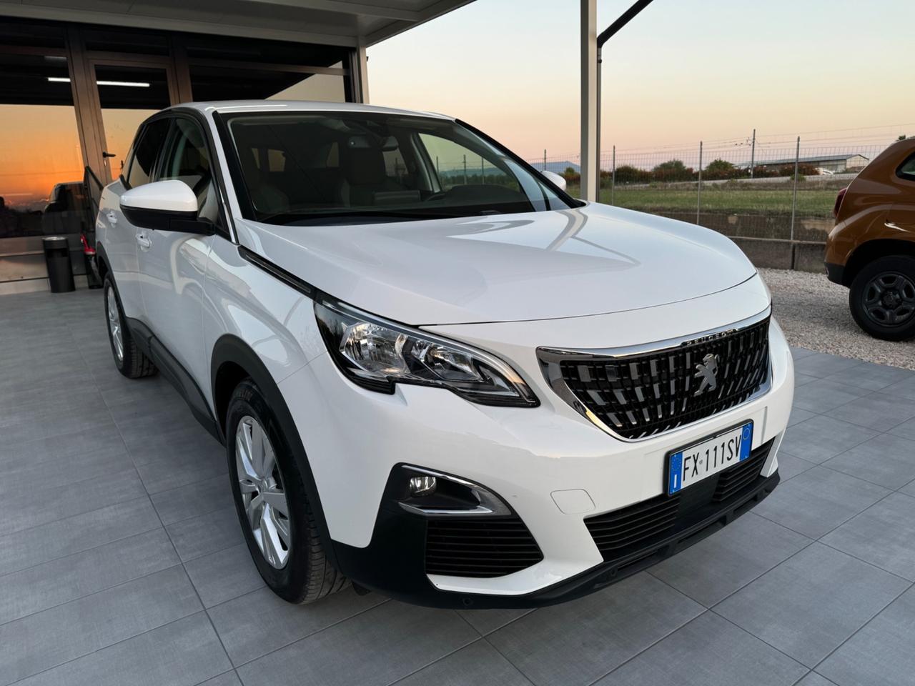 Peugeot 3008 BlueHDi 130 S&S Business