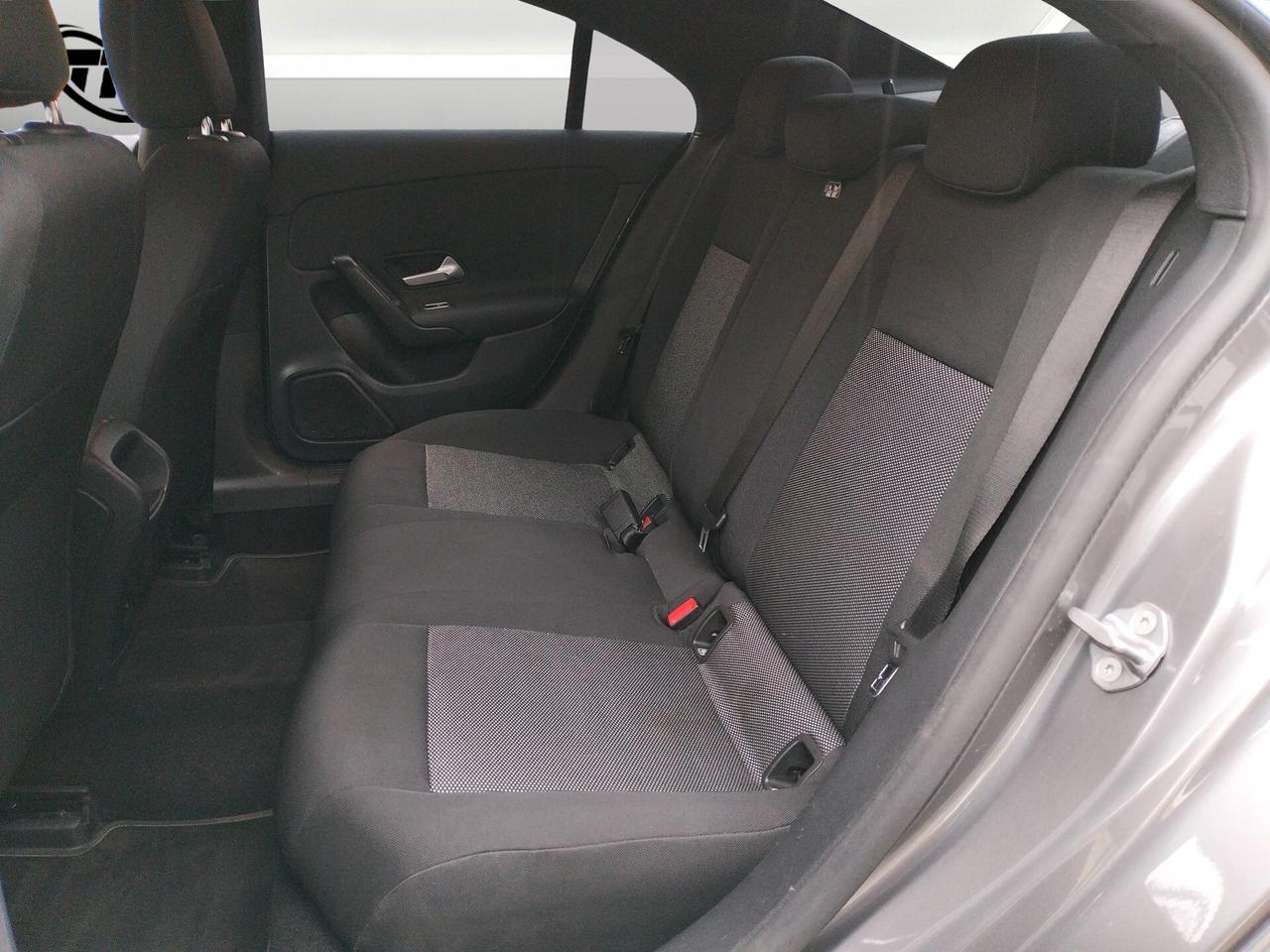 Mercedes-Benz CLA 220 d Coupe Sport auto * IVA ESPOSTA *