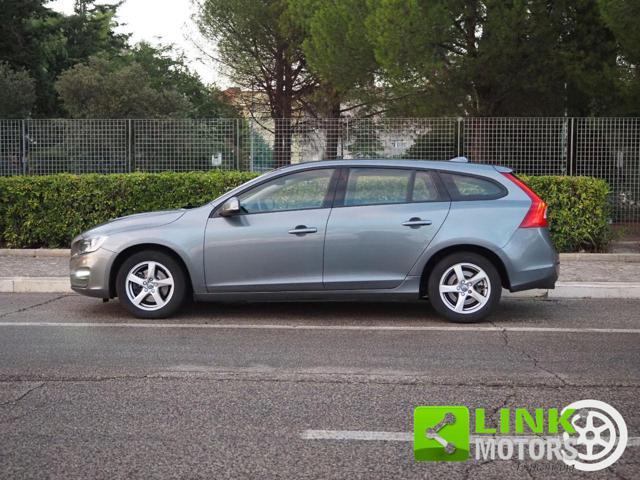 VOLVO V60 D2 Geartronic Kinetic