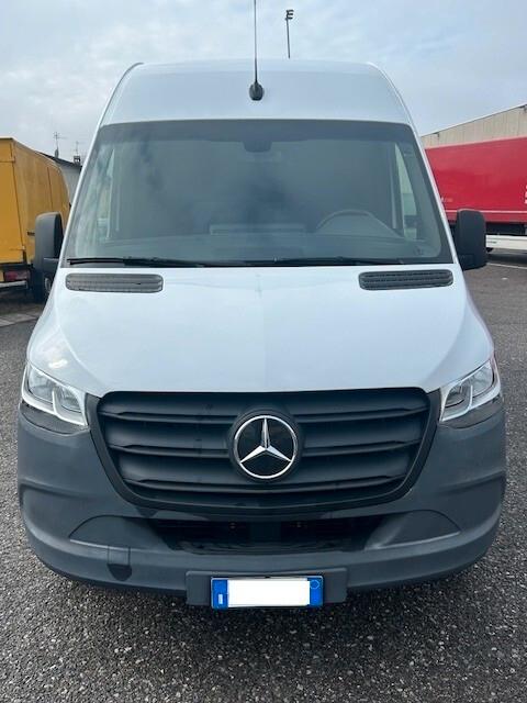Mercedes Benz Sprinter esprinter