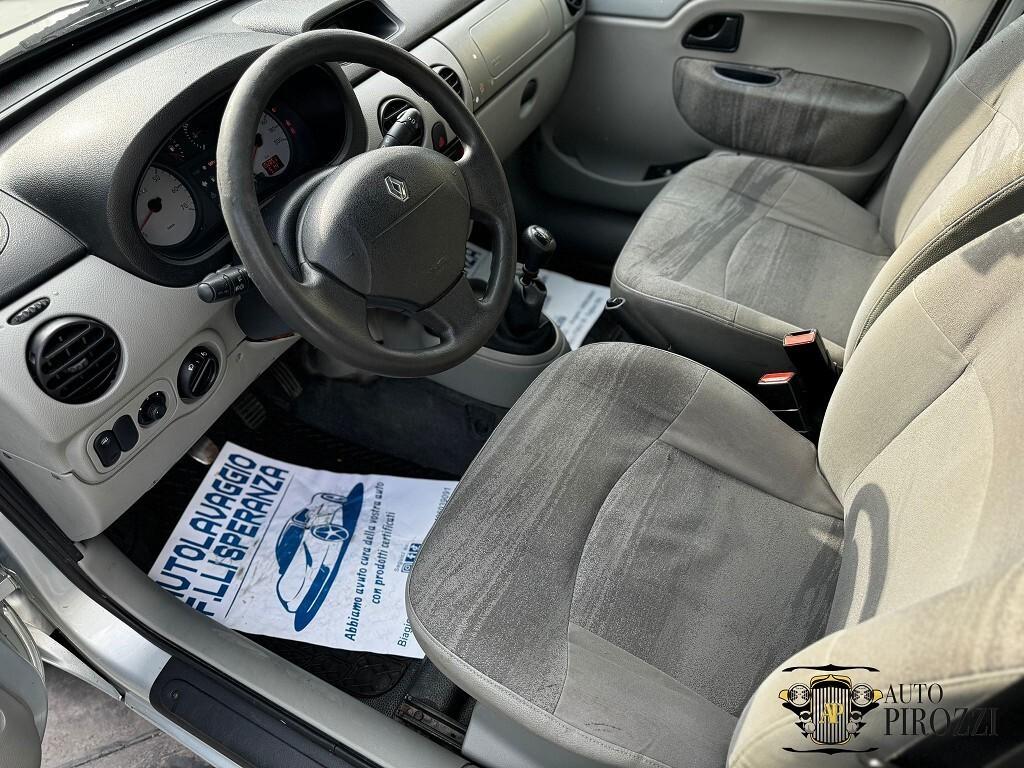 RENAULT KANGOO 1.5 DCI del 2005 con 185000KM