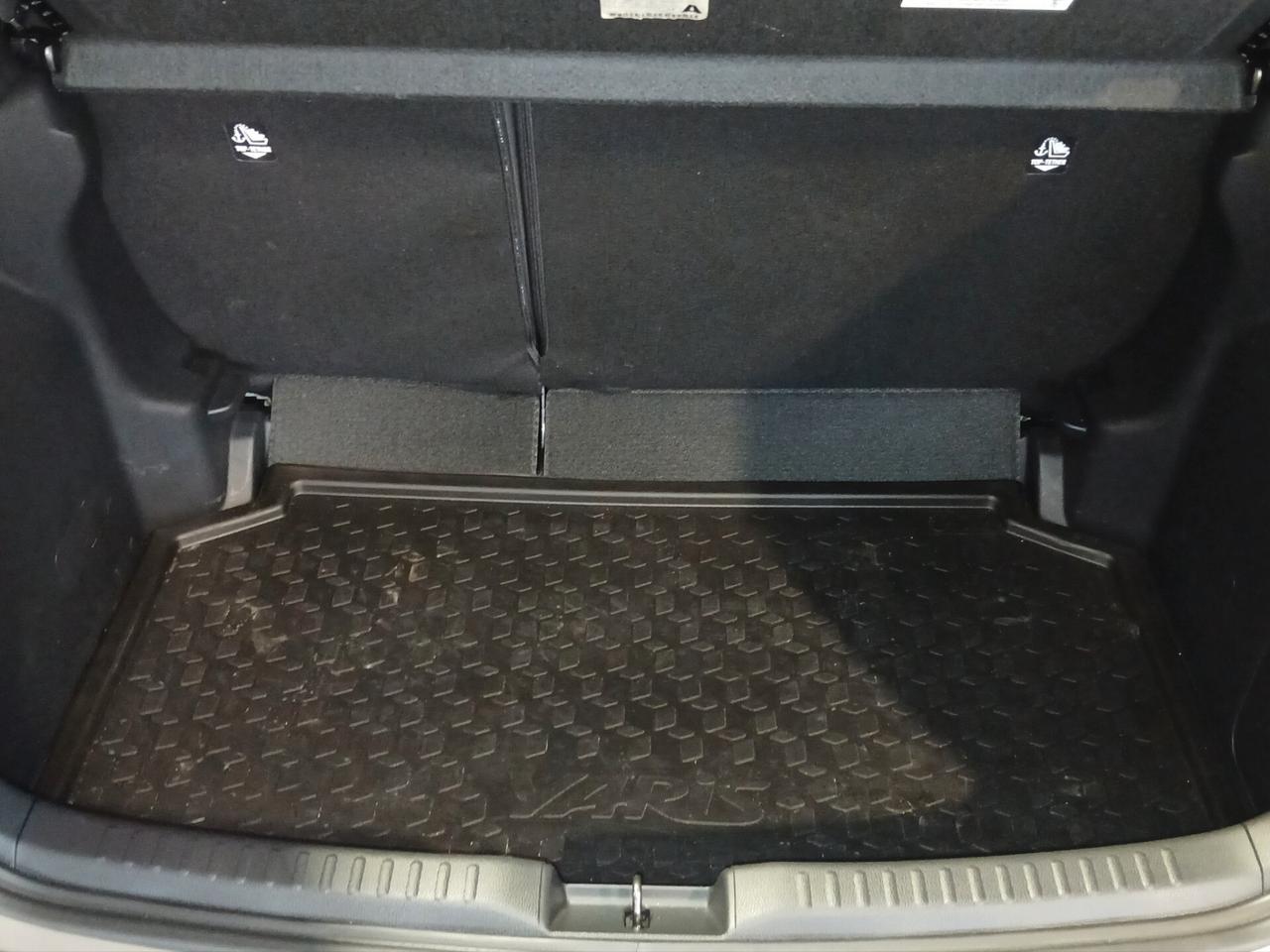 Toyota Yaris 1.0 5 porte Trend 72 CV