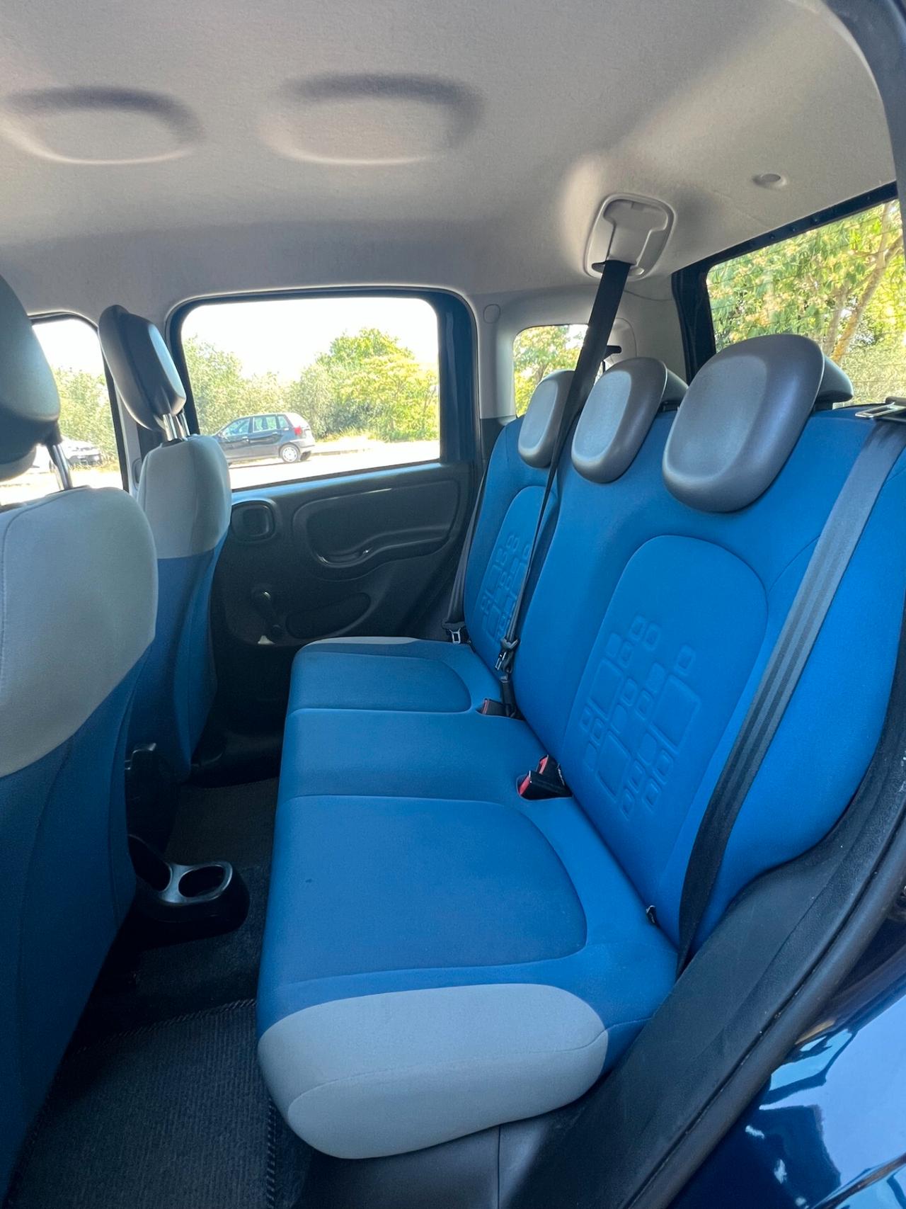ADATTA PER NEOPATENTATI Fiat Panda 1.2 Lounge
