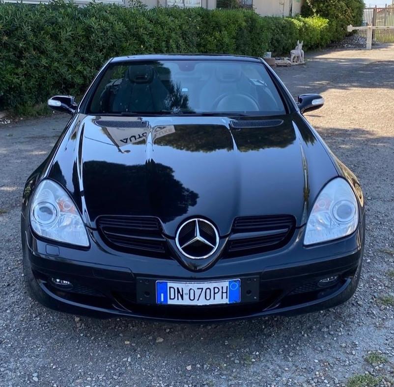 Mercedes SLK 200 automatico accessoriato