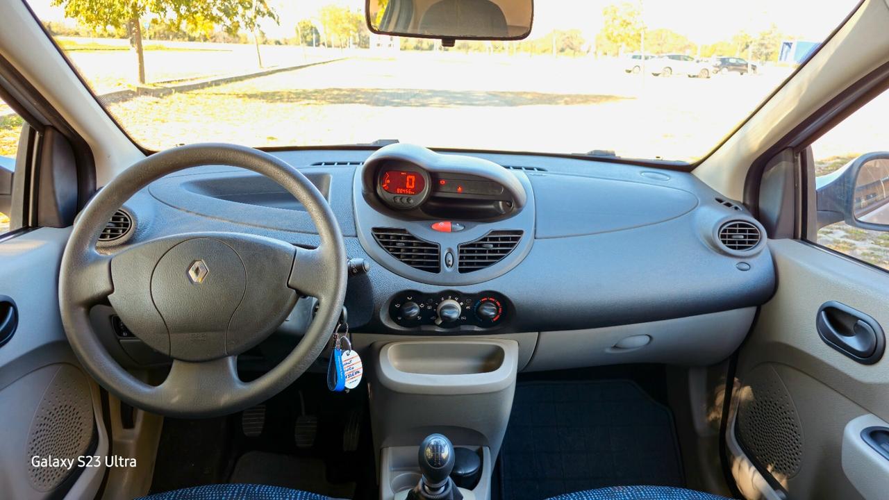 Renault Twingo 2° serie ok neopatentati garantita 12 mesi