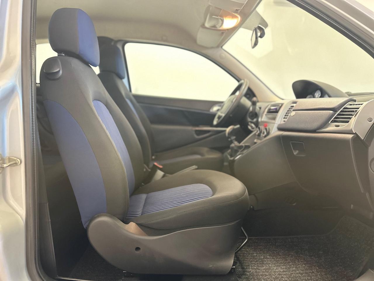 Lancia Ypsilon 1.2 Argento NEOPATENTATI