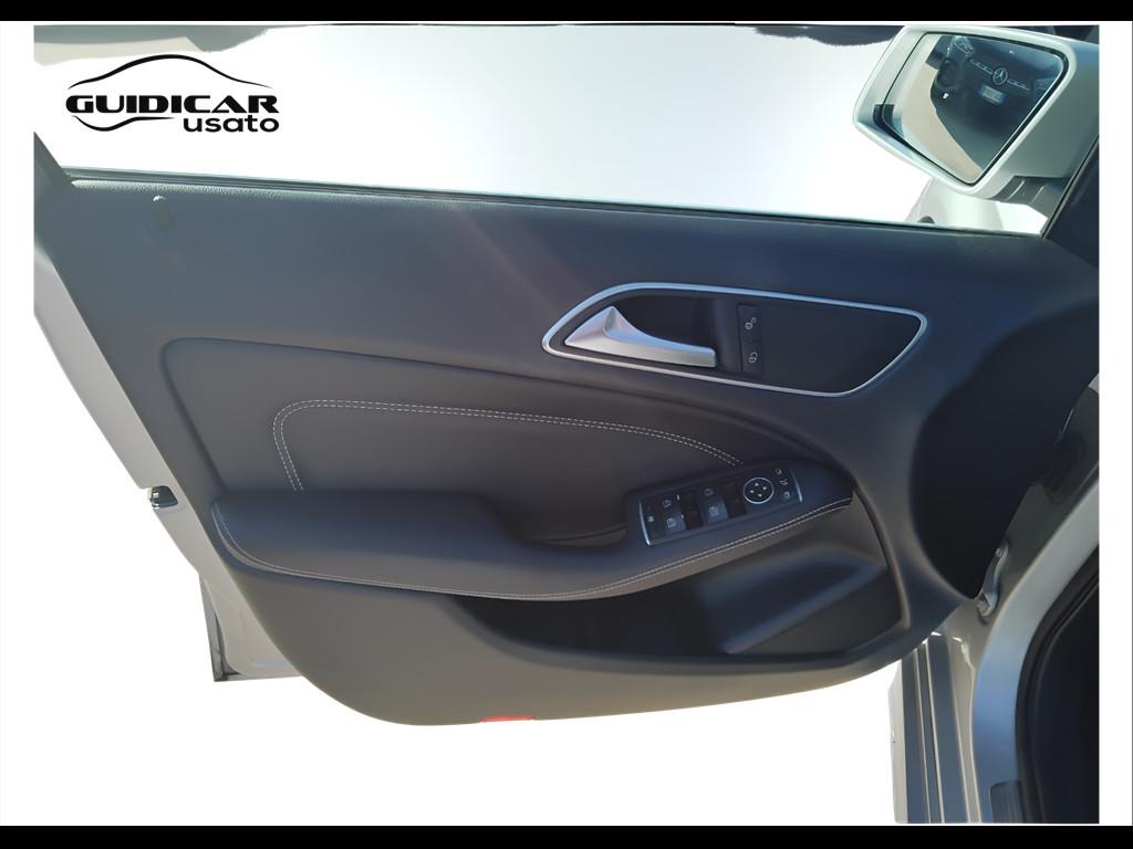 Mercedes-Benz Classe B - T246 - B 200 d (cdi) Sport auto