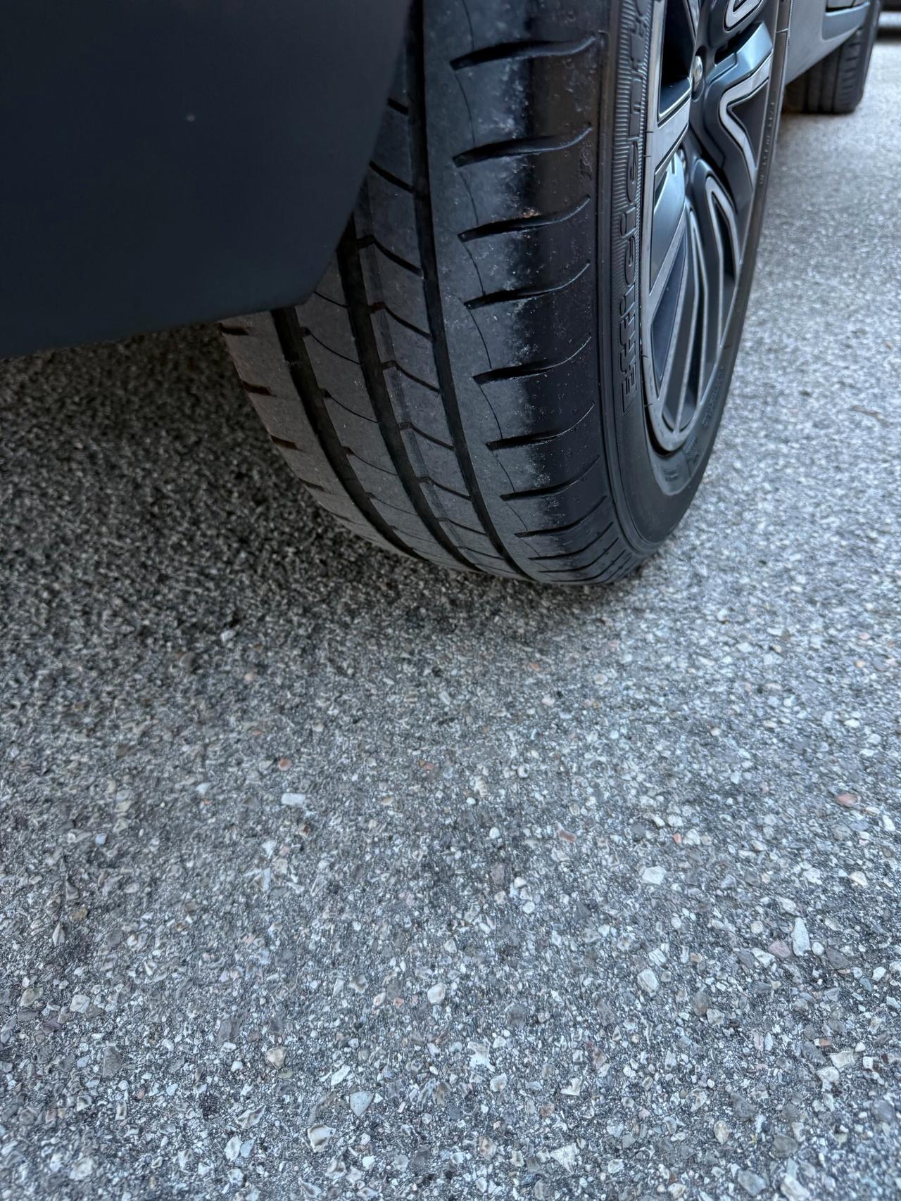 Peugeot 2008 BlueHDi 100 Allure