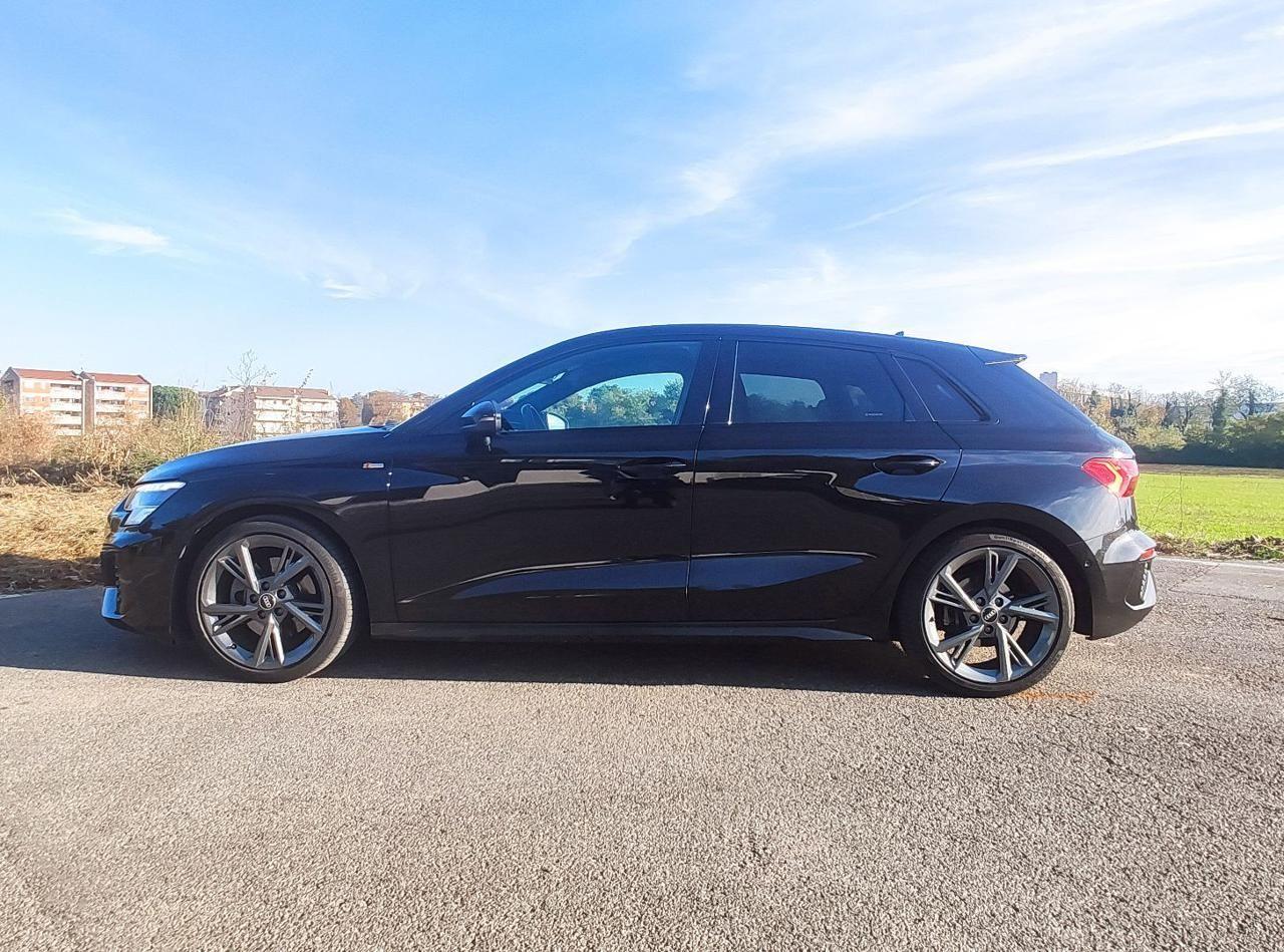 AUDI A3 SPB 35 TFSI mhev S line s-tronic!