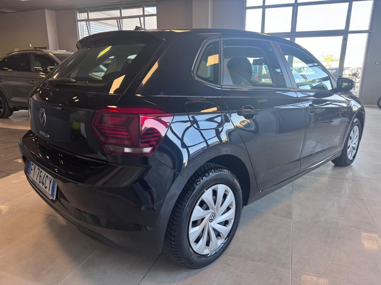 VOLKSWAGEN POLO 1.0 BENZINA COMFORTLINE 5 PORTE