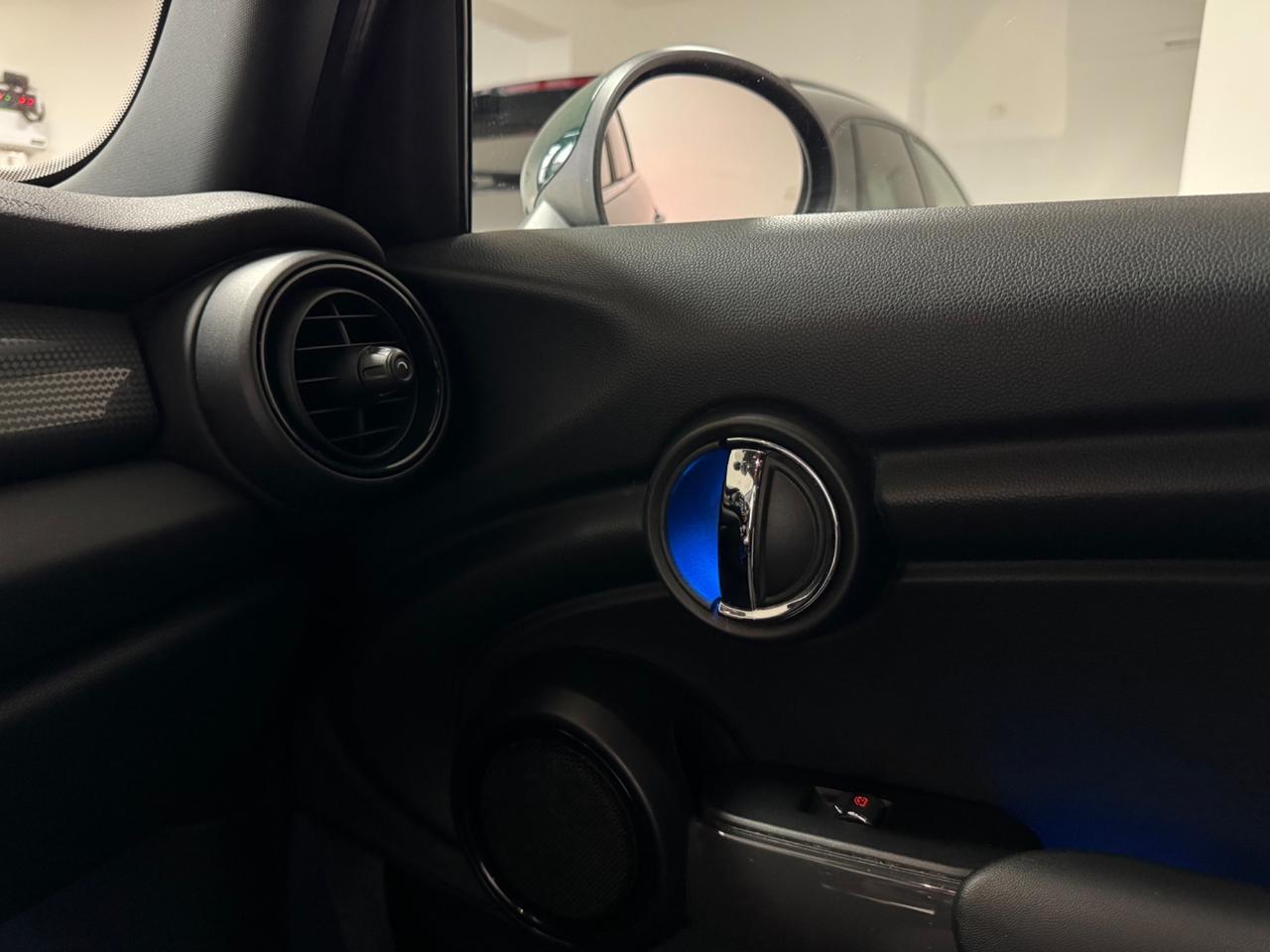 Mini Mini 1.5 Cooper D AUTOMATIC