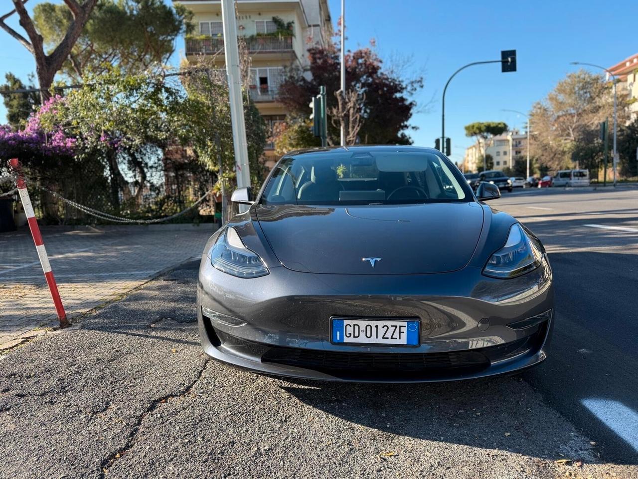 Tesla Model 3 Model 3 Long Range Dual Motor AWD